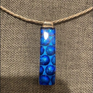 Necklace charm pendant Sterling silver 925 blue hologram bubble stone inlay vtg